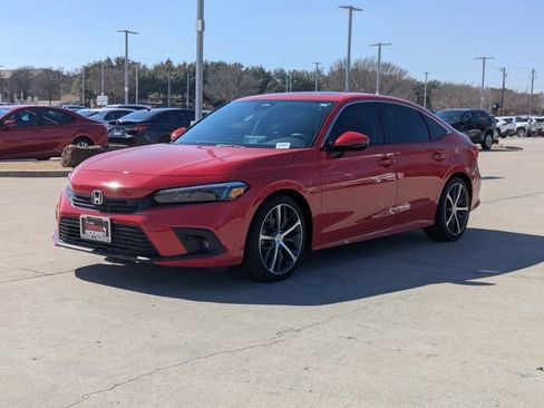 Used 2024 Honda Civic Touring image 10