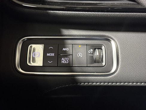 New 2026 Buick Enclave Sport Touring w/ Power Package AWD/4WD image 19