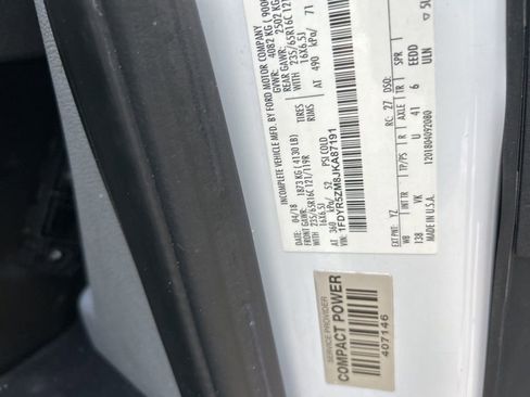 Used 2018 Ford Transit 250 138 image 28