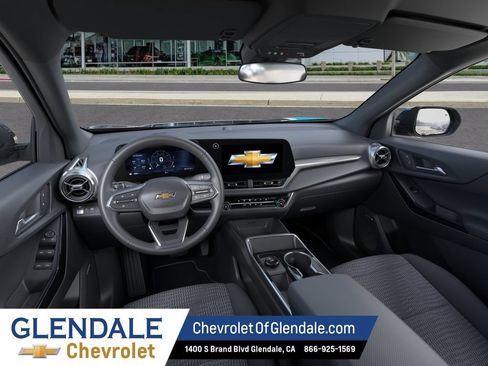New 2026 Chevrolet Equinox LT FWD image 15