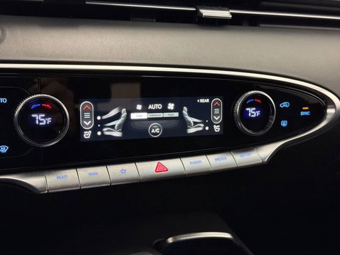 Used 2025 Genesis GV70 2.5T image 27