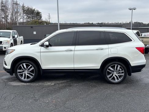 Used 2017 Honda Pilot Elite image 22