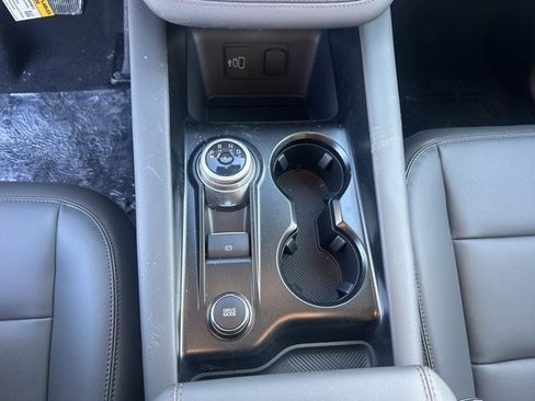New 2026 Ford Explorer Active w/ Active Comfort Package image 17