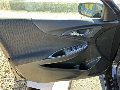 Used 2023 Chevrolet Malibu RS image 10