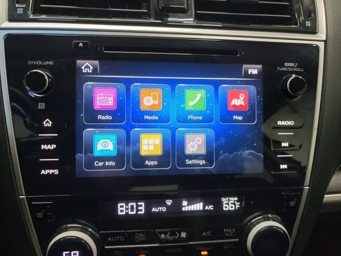 Used 2018 Subaru Outback 3.6R Limited AWD/4WD image 22