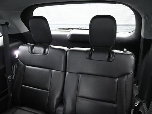Used 2022 Ford Explorer Limited AWD/4WD image 27
