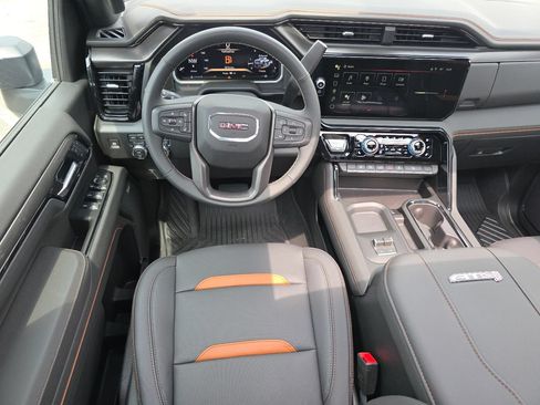 New 2026 GMC Sierra 2500 AT4 w/ AT4 Premium Plus Package AWD/4WD image 4