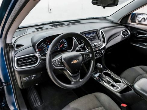 Used 2021 Chevrolet Equinox LT w/ LPO, Cargo Package image 3