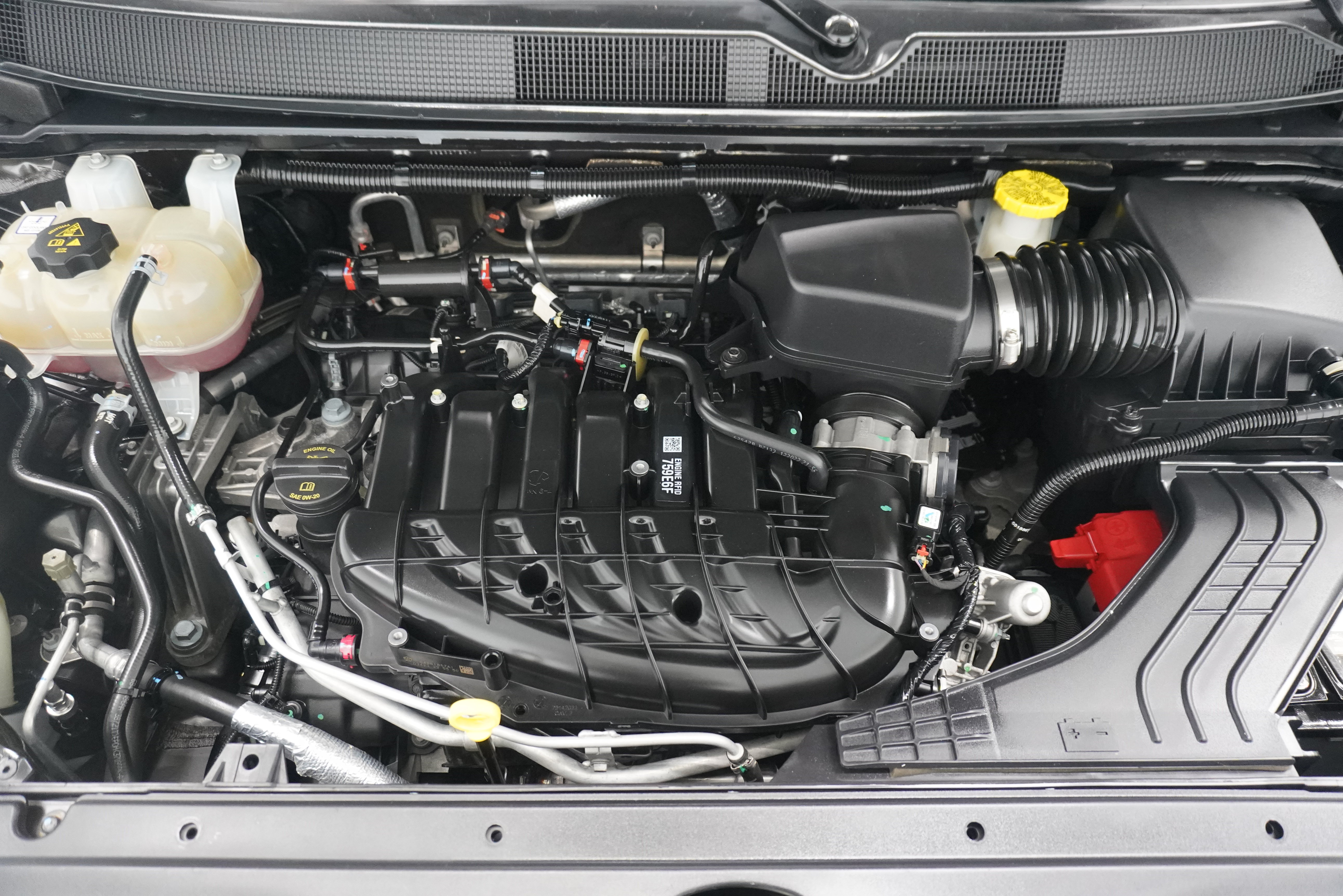 Used 2023 Chrysler Pacifica Touring-L FWD image 31