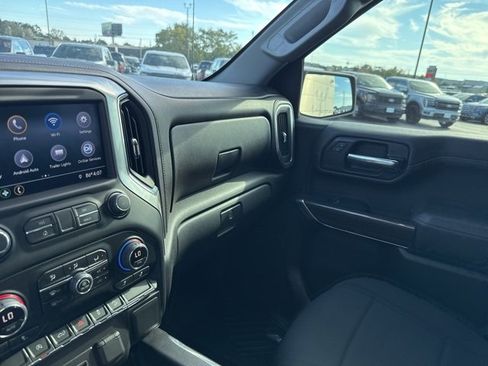 Used 2021 Chevrolet Silverado 1500 RST image 24