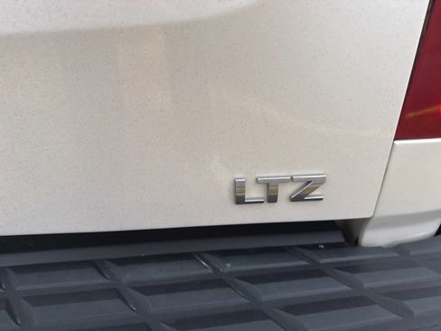 Used 2011 Chevrolet Silverado 1500 LTZ w/ LTZ White Diamond Edition image 3