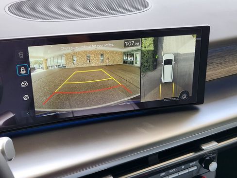 New 2026 Hyundai Ioniq 9 Limited image 12