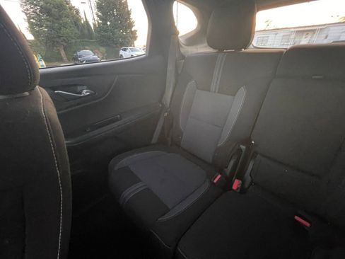 Used 2025 Chevrolet Blazer LT image 34