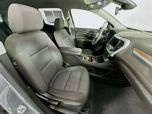 Used 2023 GMC Acadia SLE w/ Driver Convenience Package image 37