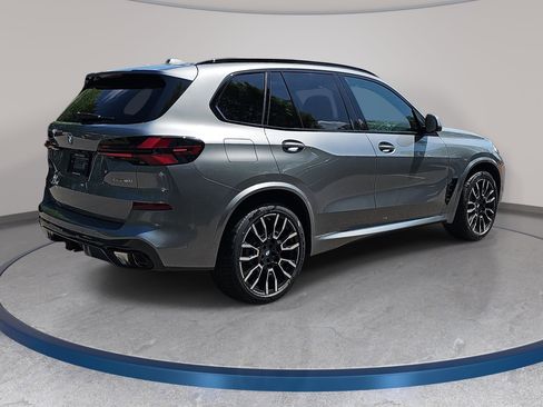 New 2026 BMW X5 xDrive40i w/ M Sport Package AWD/4WD image 5
