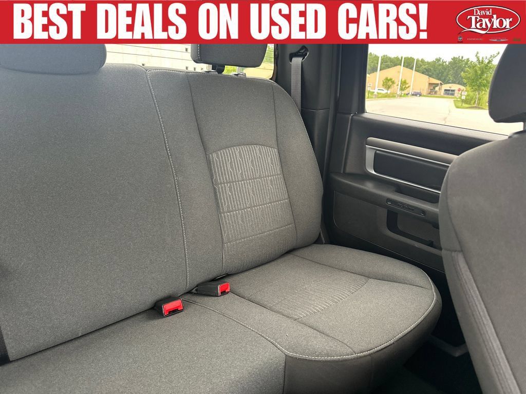 Used 2024 RAM 1500 Warlock AWD/4WD image 28