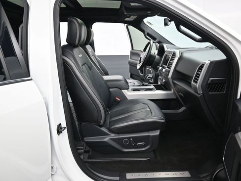 Used 2020 Ford F150 Platinum w/ Equipment Group 701A Luxury image 43