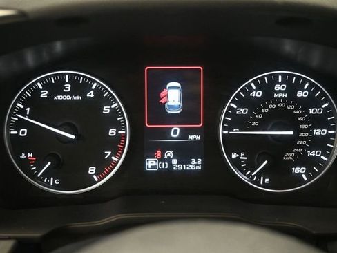 Used 2025 Subaru Crosstrek 2.0i Premium AWD/4WD image 9
