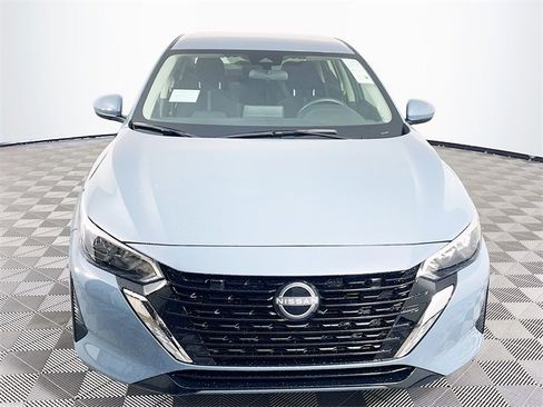 New 2025 Nissan Sentra SV image 3