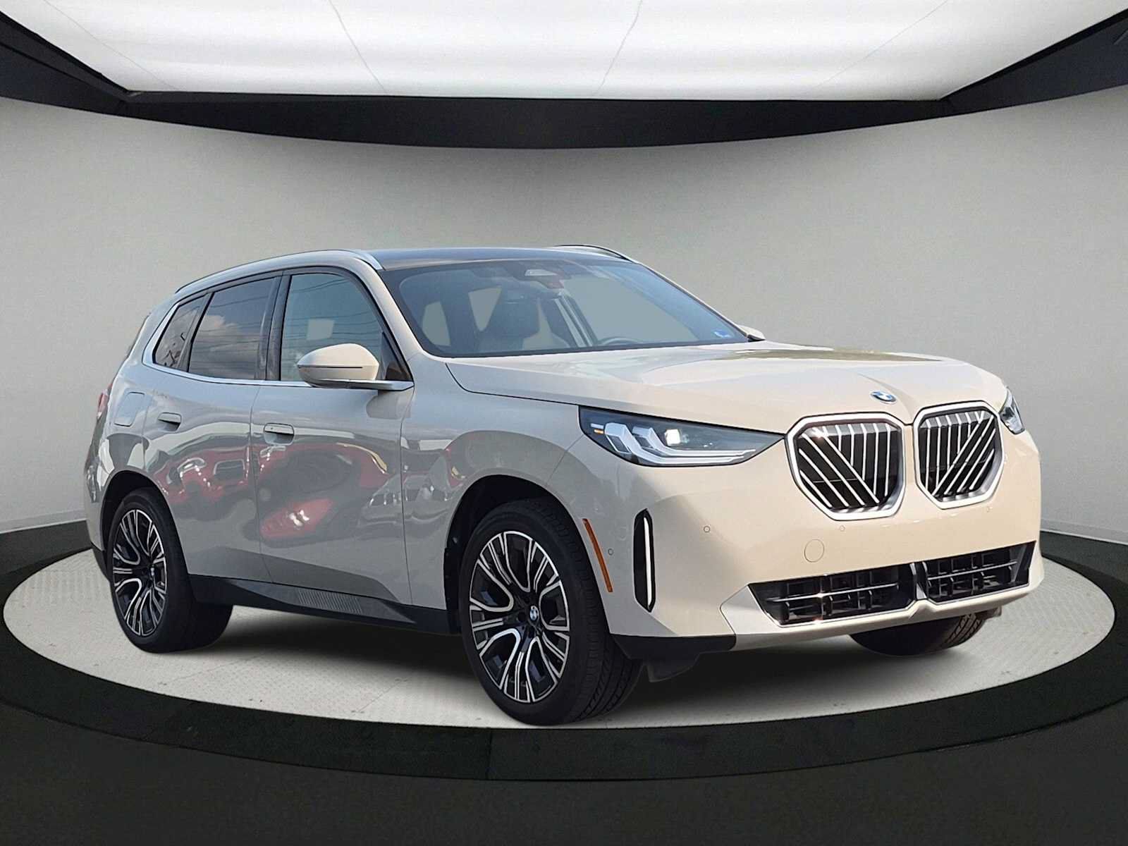 Used 2026 BMW X3 xDrive30i w/ Convenience Package AWD/4WD image 2