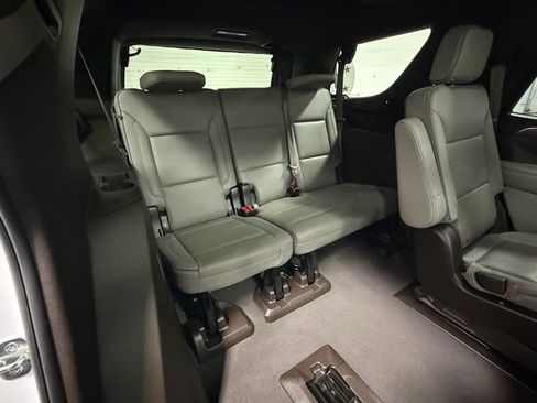 Used 2023 GMC Yukon SLT image 22