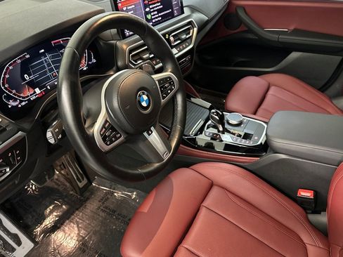 Used 2023 BMW X4 xDrive30i w/ M Sport Package image 4