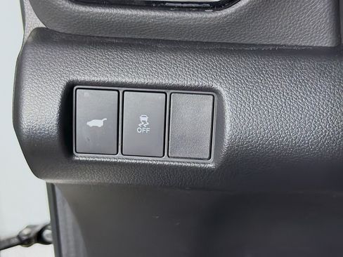 Used 2025 Honda Pilot EX-L image 17
