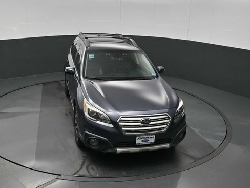 Used 2017 Subaru Outback 2.5i Limited image 20