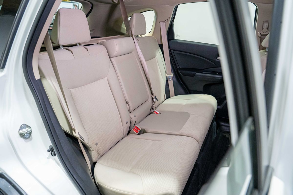 Used 2016 Honda CR-V LX image 17