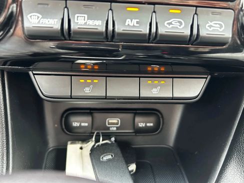 Used 2021 Kia Sportage S w/ S FWD Premium Package image 23