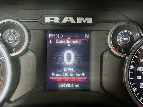Used 2024 RAM 3500 Big Horn AWD/4WD image 15