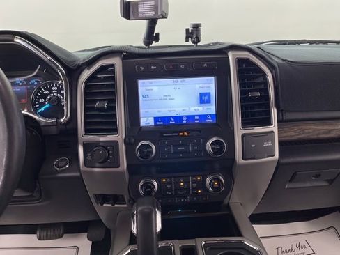 Used 2020 Ford F150 Lariat w/ Equipment Group 502A Luxury AWD/4WD image 25