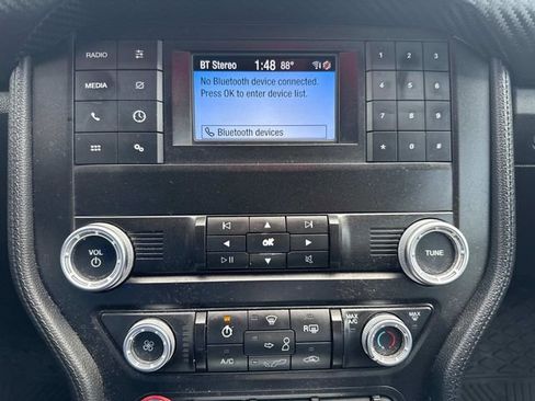 Used 2019 Ford Mustang Coupe image 30