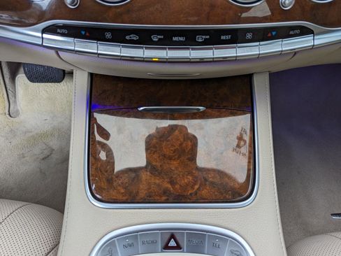 Used 2014 Mercedes-Benz S 550 Sedan image 28