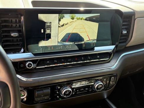 Used 2024 GMC Sierra 1500 SLT w/ SLT Premium Plus Package image 17