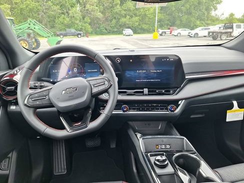 New 2026 Chevrolet Equinox RS AWD/4WD image 13