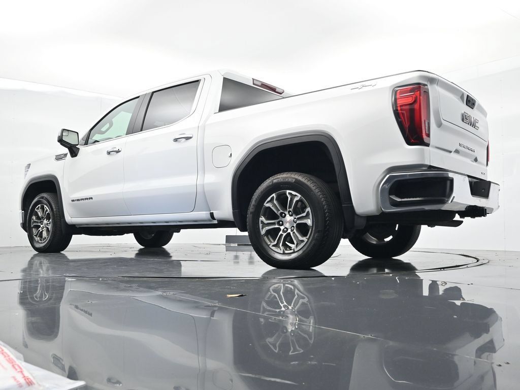 Used 2026 GMC Sierra 1500 SLT AWD/4WD image 22