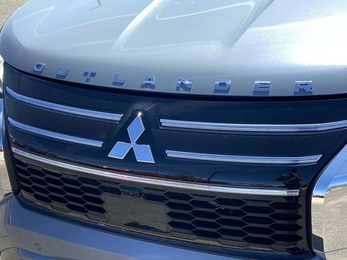 New 2026 Mitsubishi Outlander SE AWD/4WD image 27