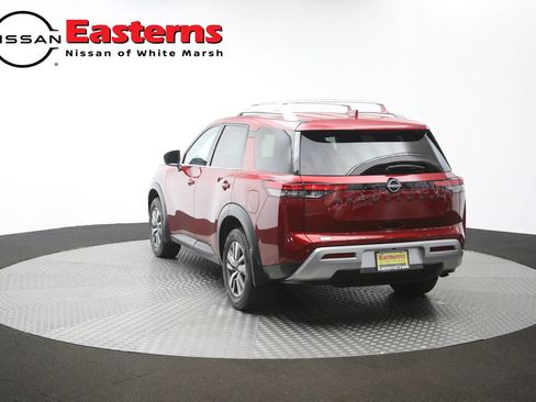 Used 2023 Nissan Pathfinder SL w/ Lighting Package (N92) AWD/4WD image 61