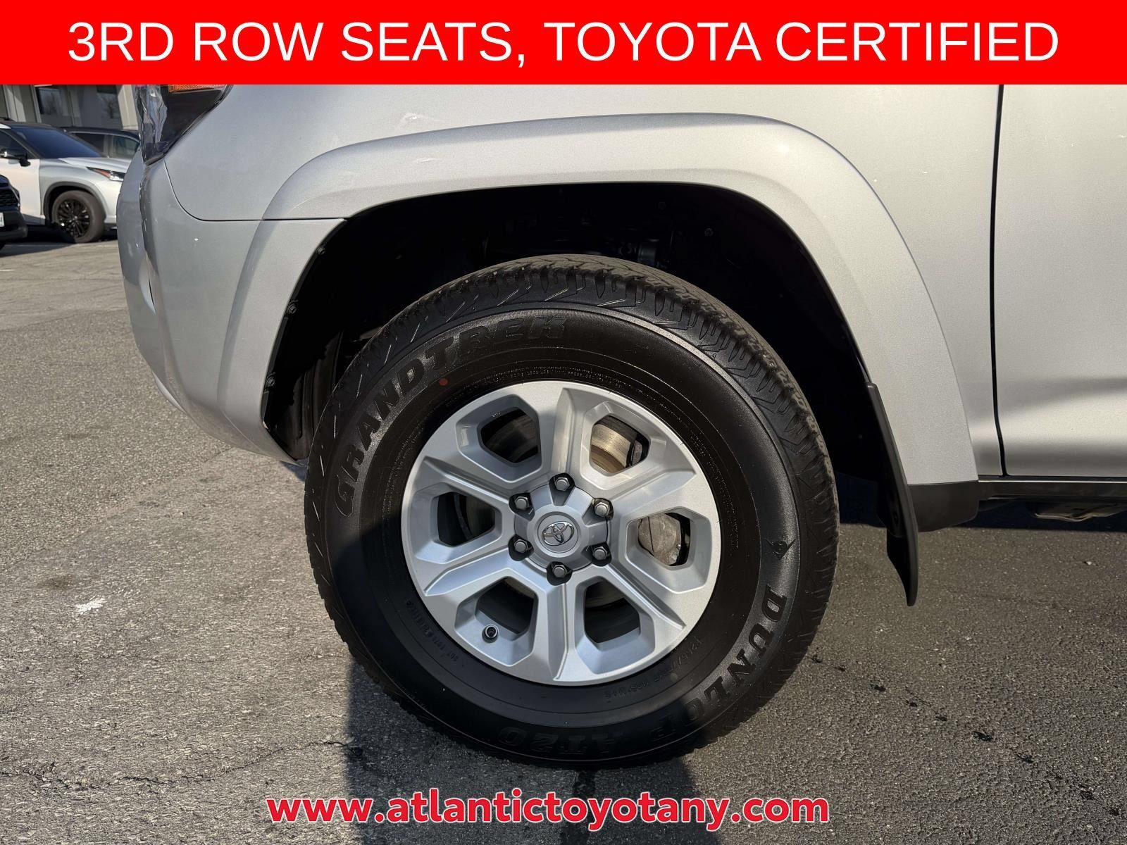 Certified 2024 Toyota 4Runner SR5 AWD/4WD image 11
