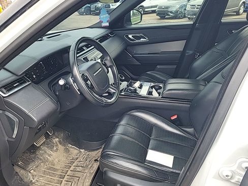 Used 2018 Land Rover Range Rover Velar R-Dynamic HSE image 8