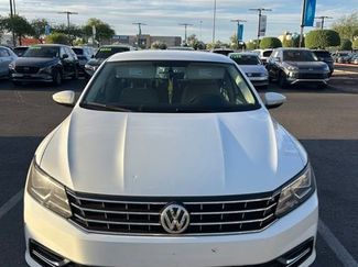 Used 2019 Volkswagen Passat 2.0T Wolfsburg video 1