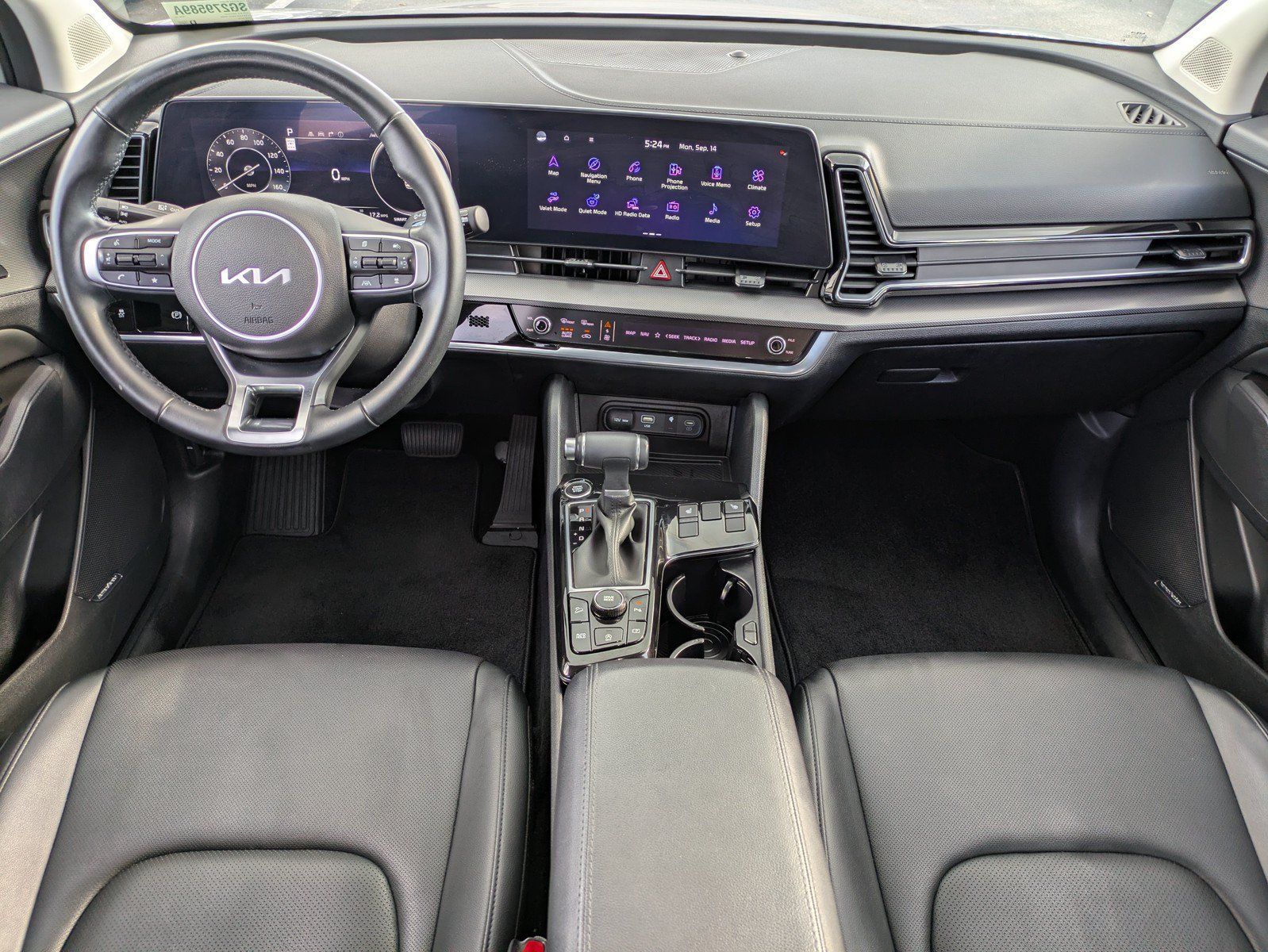 Certified 2025 Kia Sportage SX FWD image 13