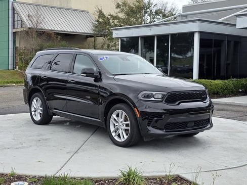 Used 2024 Dodge Durango GT AWD/4WD image 2