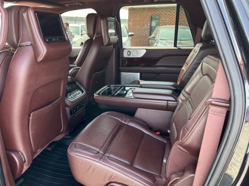 Used 2019 Lincoln Navigator L Black Label image 15
