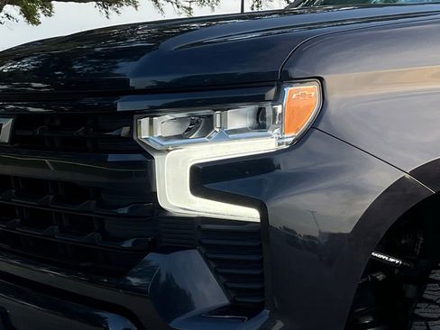 Used 2024 Chevrolet Silverado 1500 RST AWD/4WD image 9