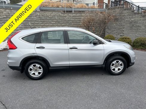 Used 2015 Honda CR-V LX image 3