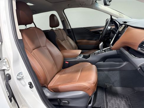 Used 2022 Subaru Outback Touring XT AWD/4WD image 15