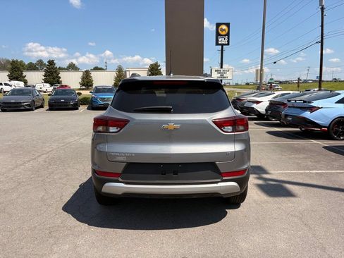 Used 2025 Chevrolet TrailBlazer LT FWD image 6