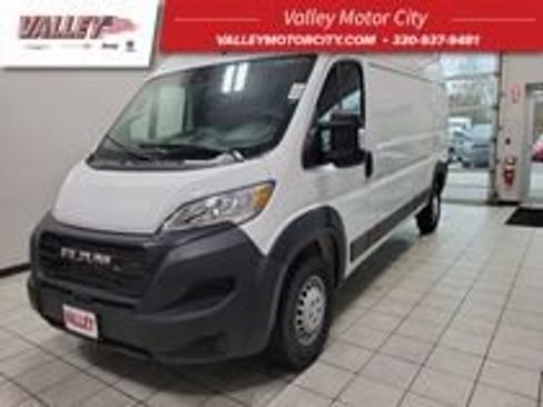 New 2024 RAM ProMaster 2500 w/ Convenience Group image 1